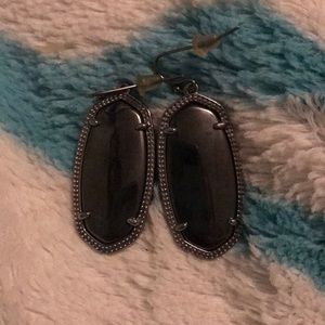 Kendra Scott Gun metal ear rings